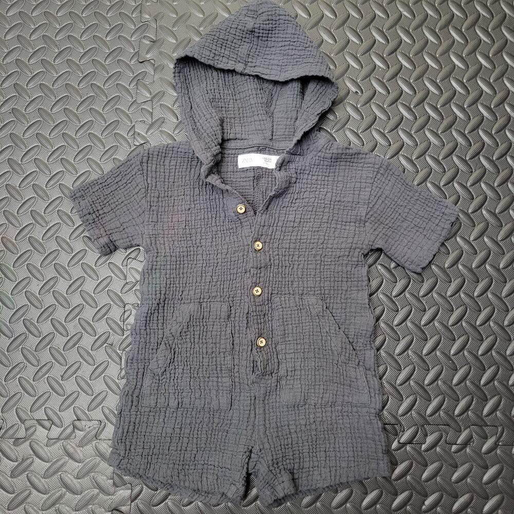 Zara Baby Gray Textured Gauze Hooded Romper Size 18 - 24 Months